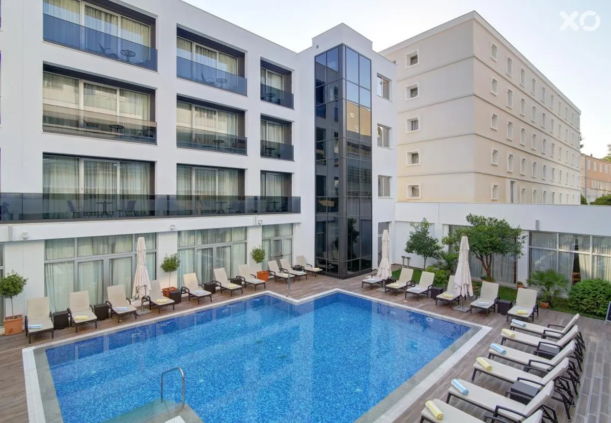 Lero Hotel
