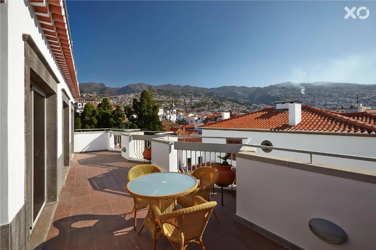Madeira Hotel