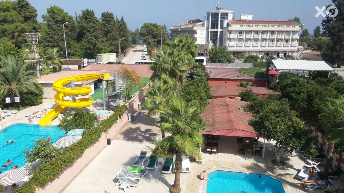 Grand Hotel Derin