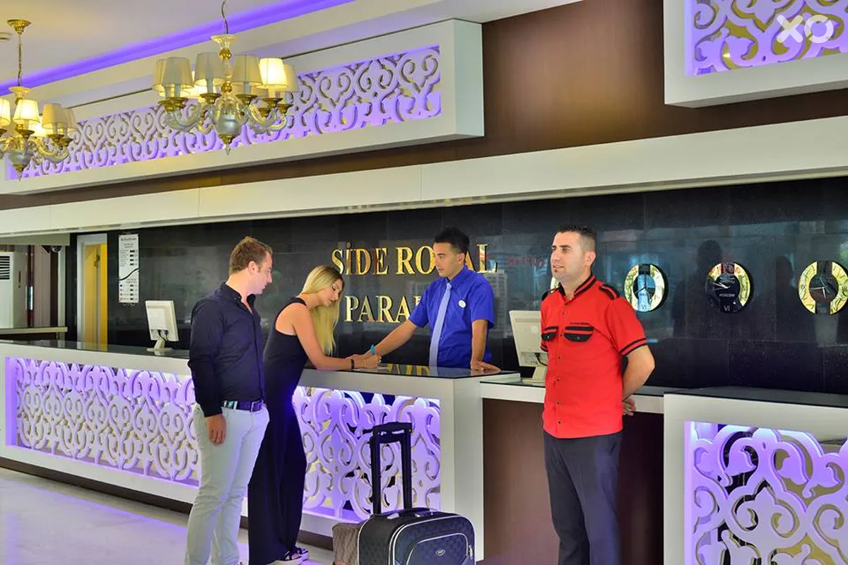 Side Royal Paradise