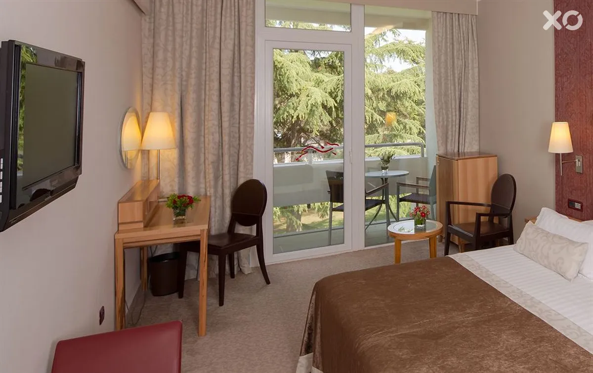 Coral Plava Laguna Hotel
