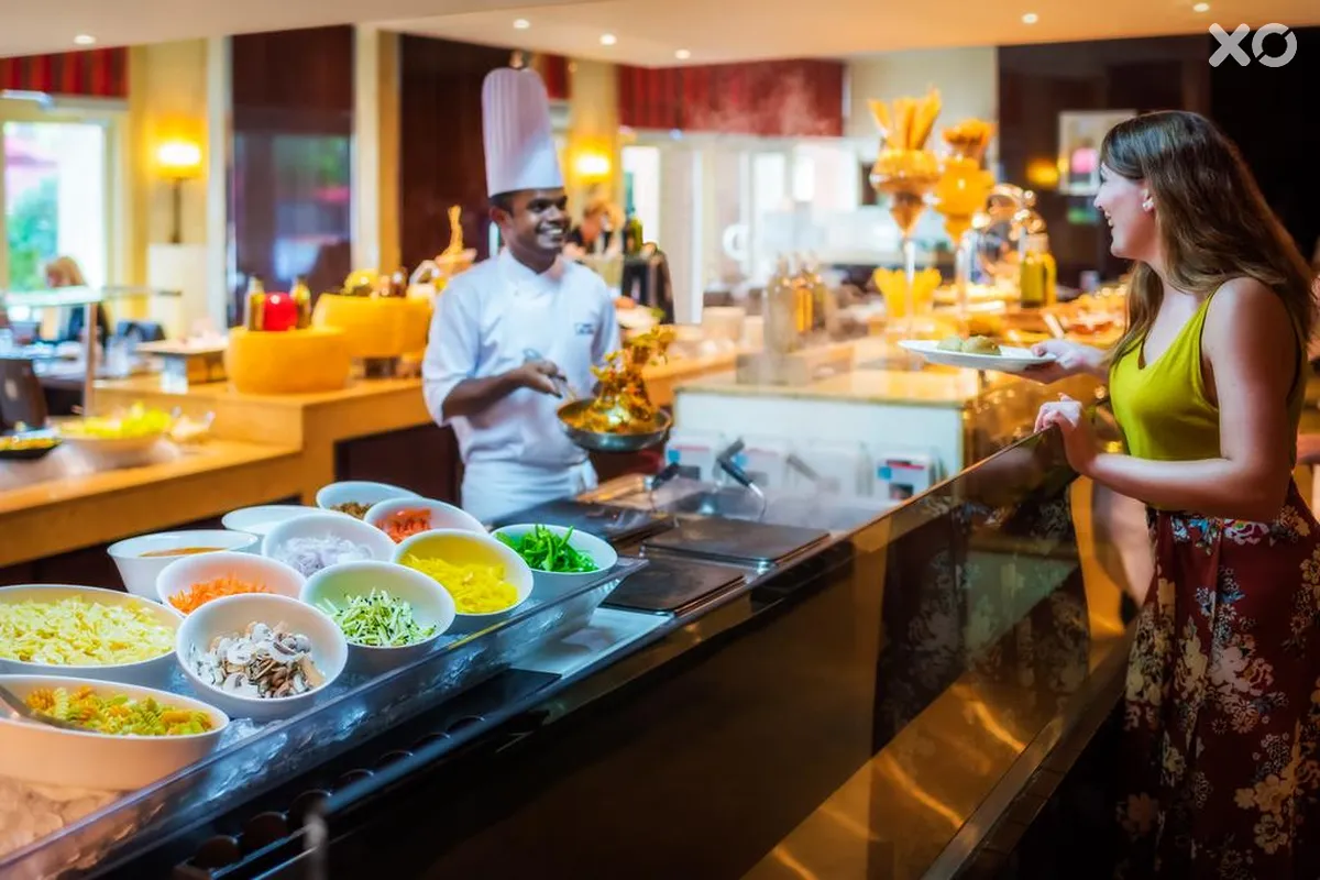 Khalidiya Palace Rayhaan by Rotana
