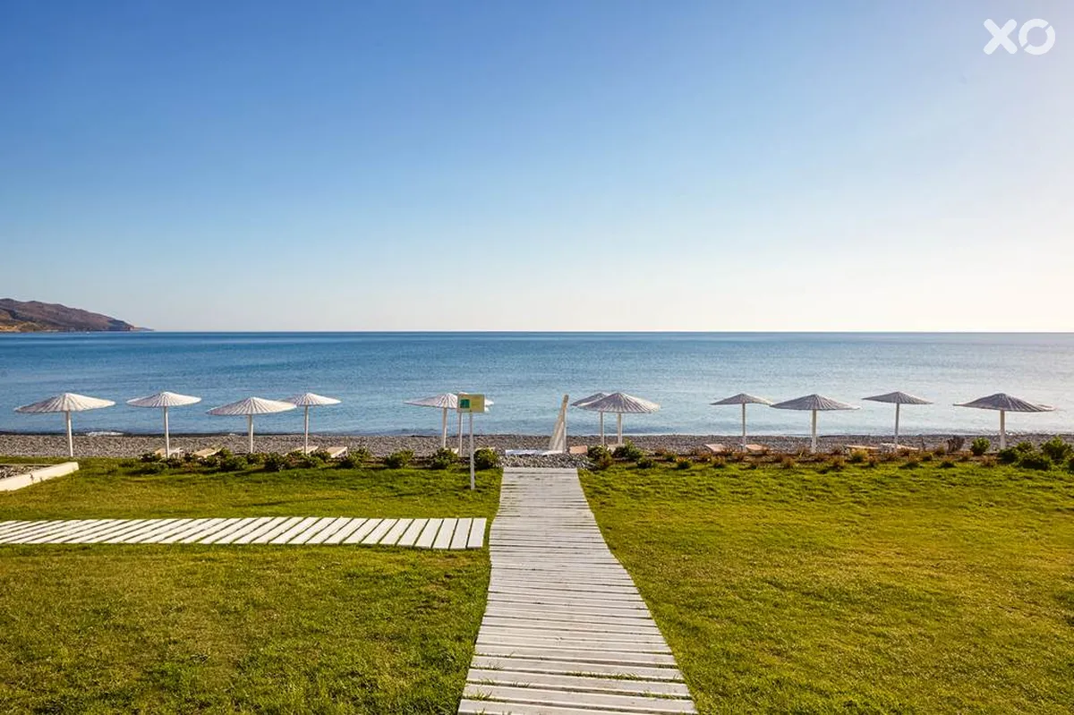 Grand Bay Beach Resort