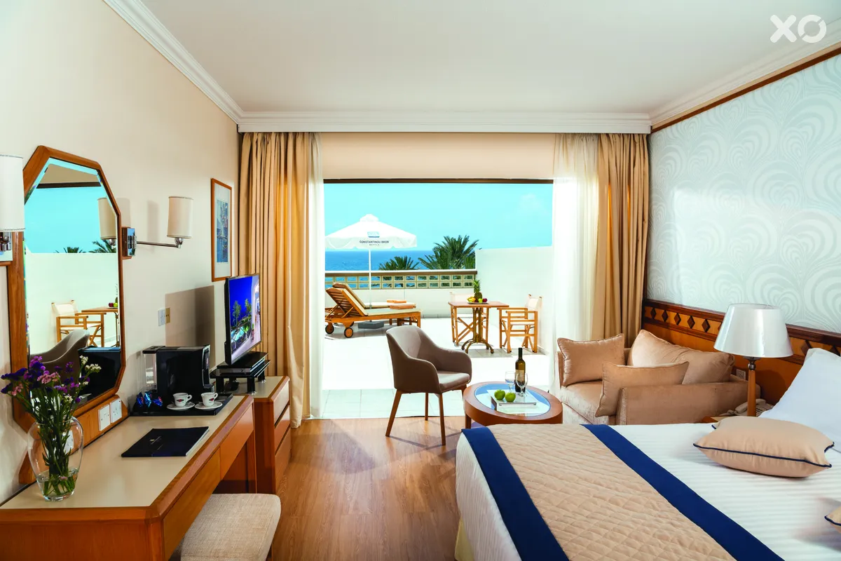 Constantinou Bros Athena Beach Hotel