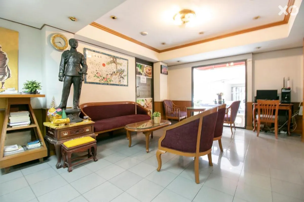 Super OYO 75385 Win Long Hotel