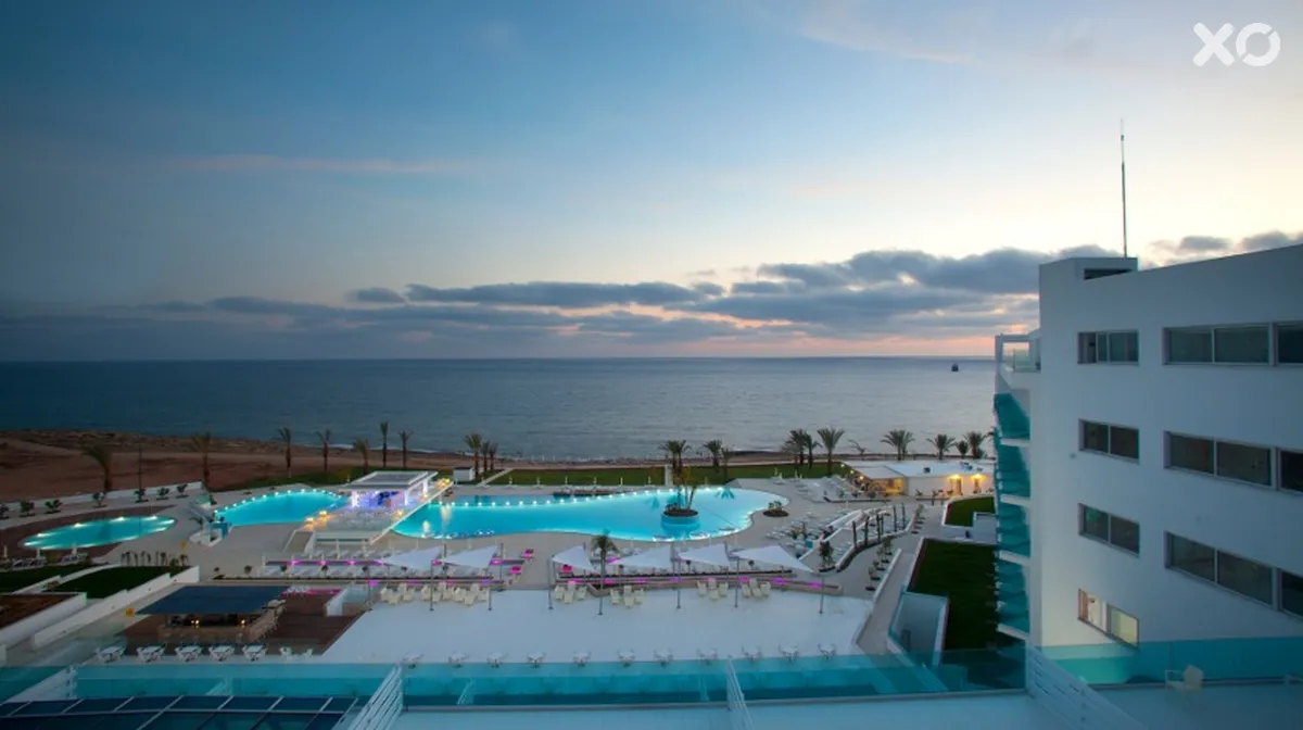 King Evelthon Beach Hotel & Resort