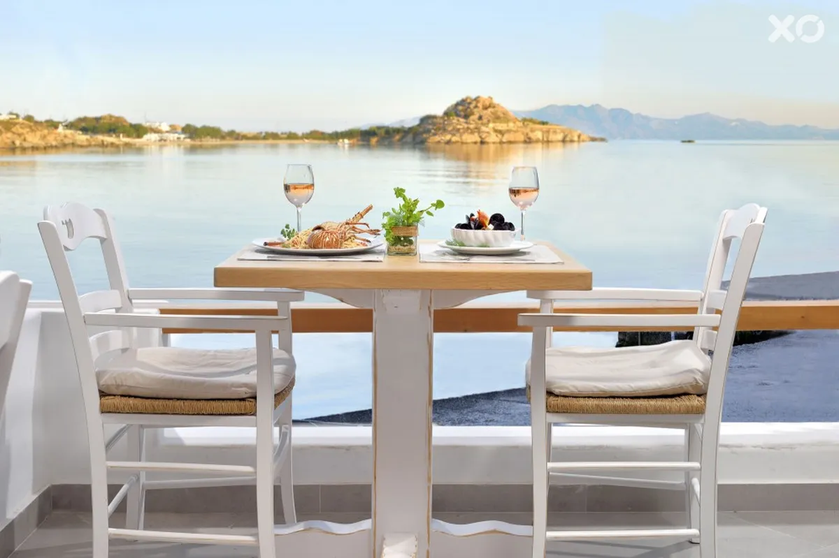 Petinos Hotel
