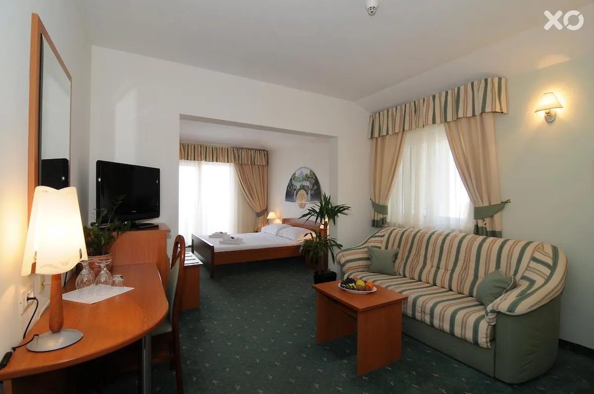 Rosina Hotel