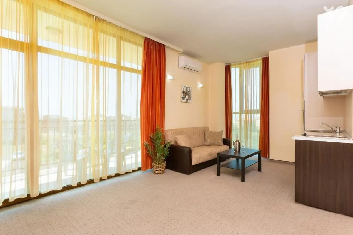 Julia Hotel