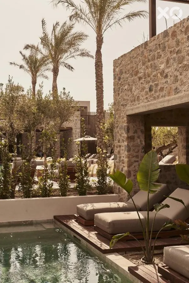 Theros All Suite Hotel