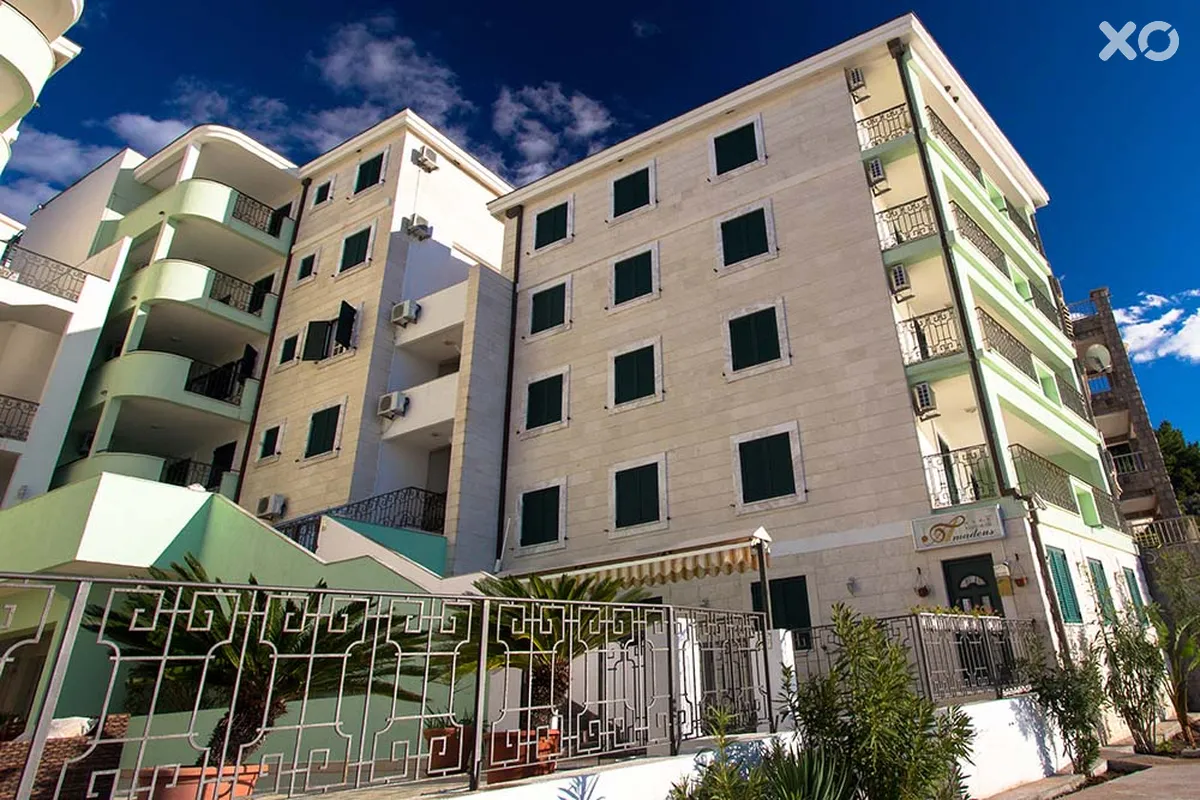 Montesan Apartments