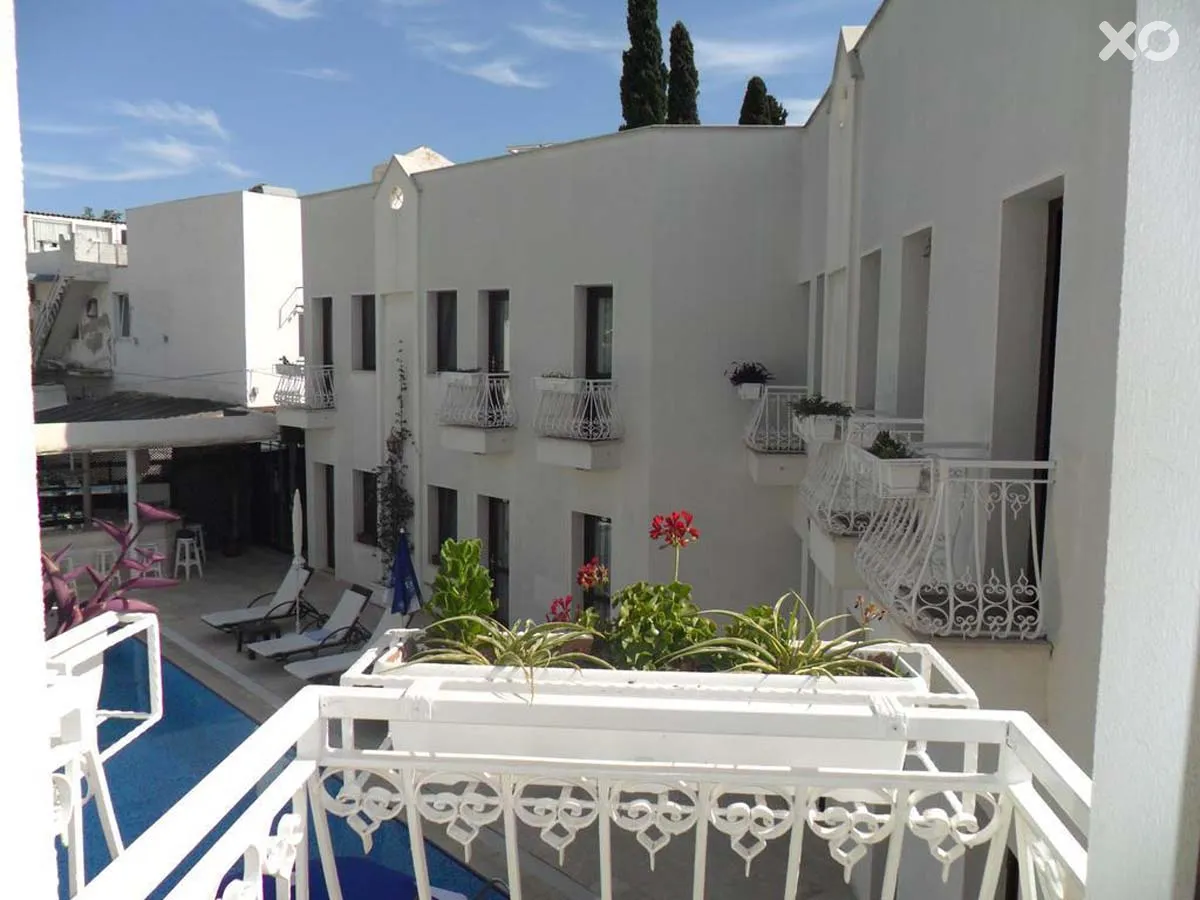Costa Asmin Hotel