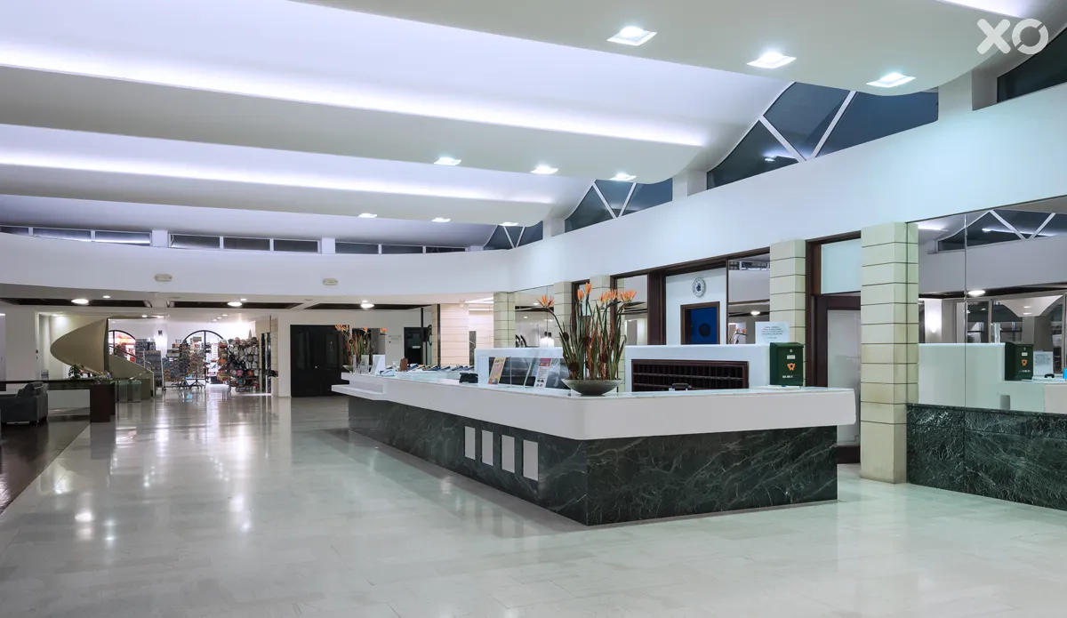 Apollo Beach Hotel
