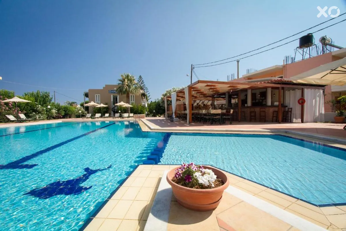 Peli Hotel