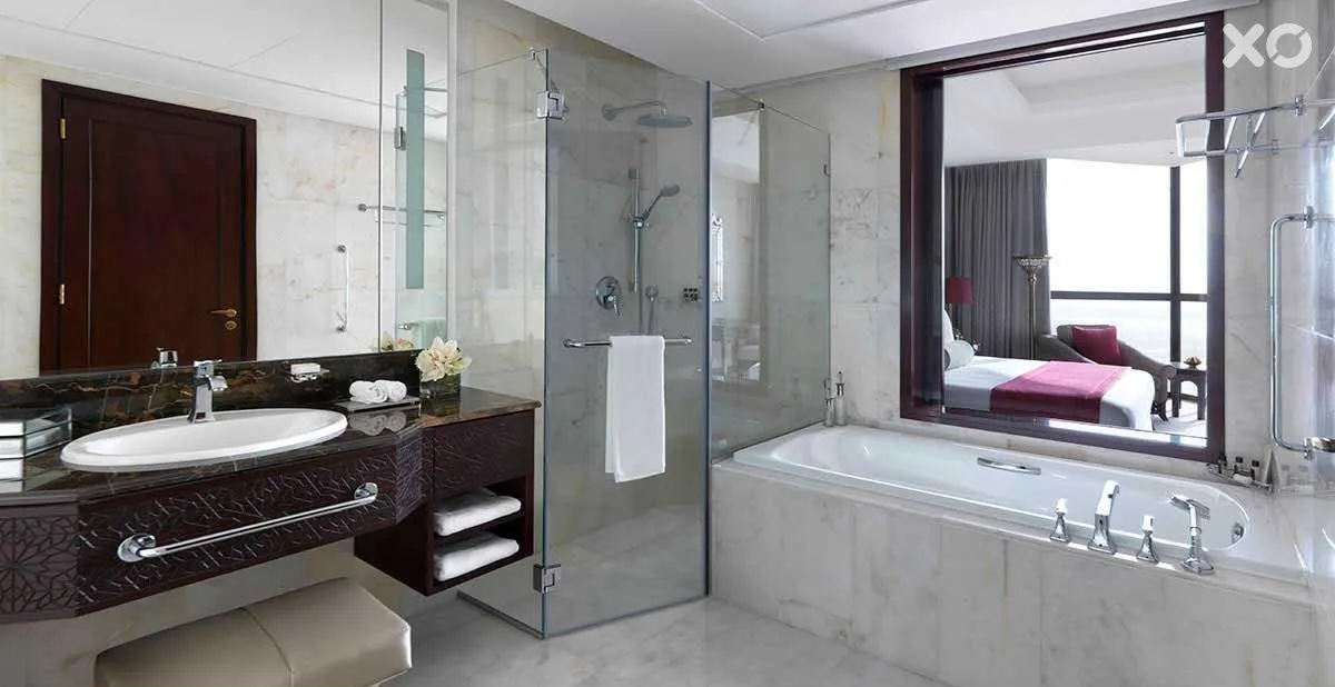 Bab Al Qasr Hotel & Residences