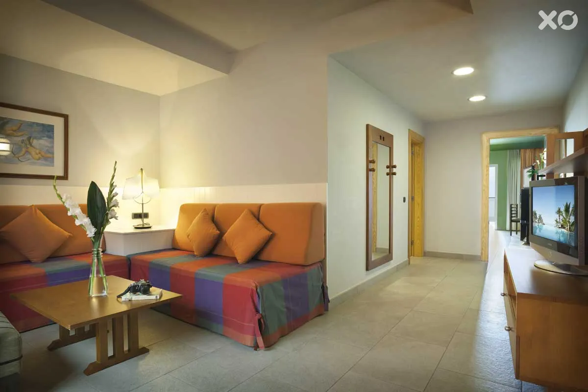 Adrian Hoteles Roca Nivaria Gran