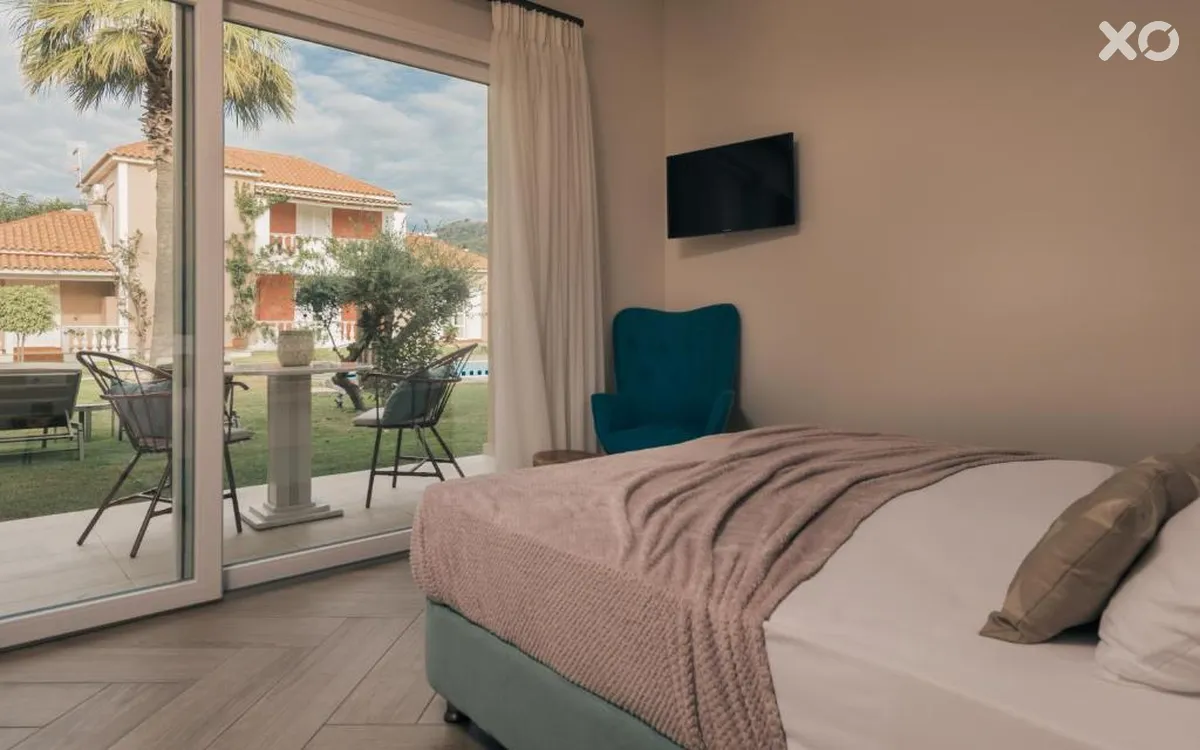 Aeolos Boutique Hotel & Suites