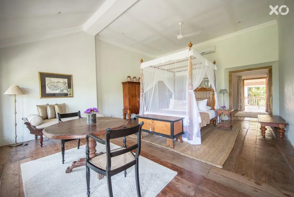 Taru Villas Rampart Street