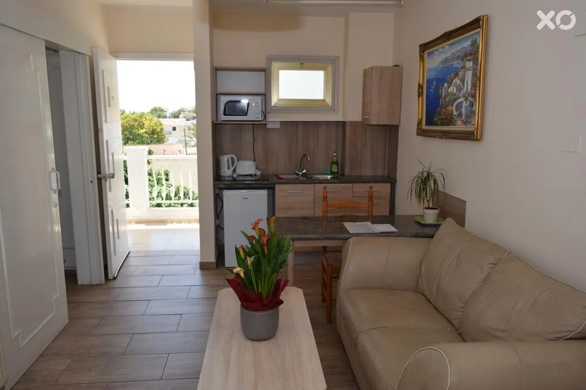 Antonis G Hotel Apartments