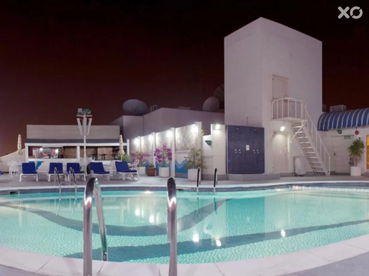 Aravi Hotel