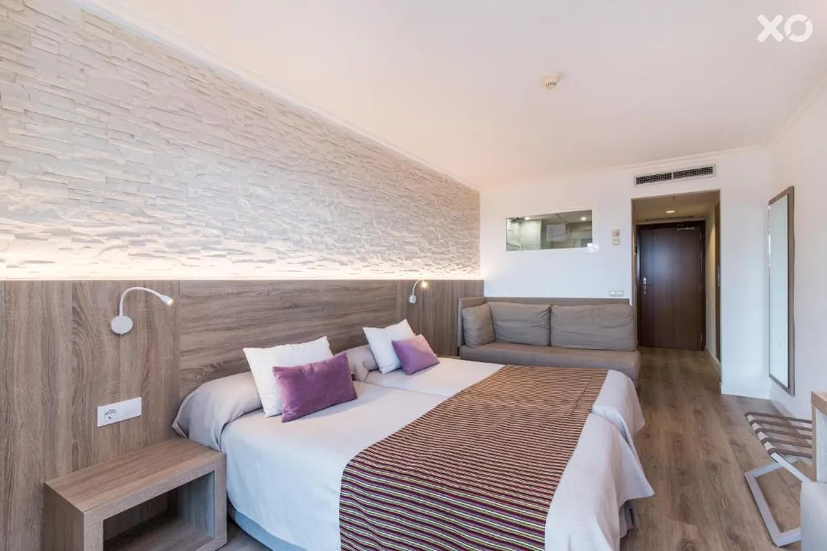 Na Taconera Hotel