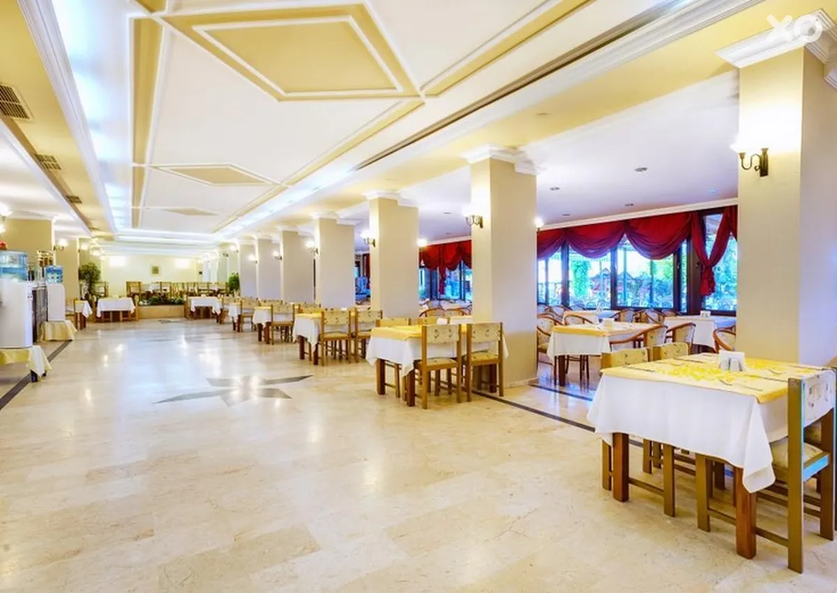 M.C. Mahberi Beach Hotel