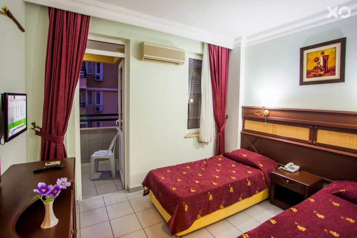 Kleopatra Ada Hotel