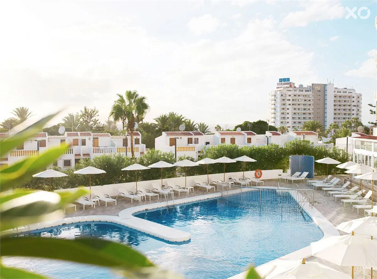 Coral Ocean View Hotel