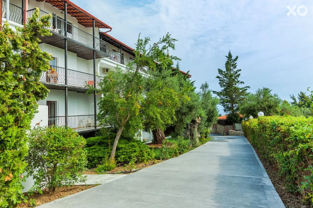 Kriopigi Hotel