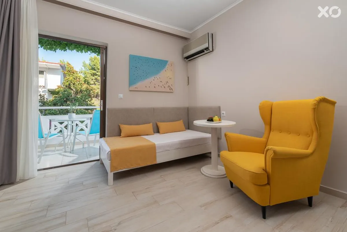 Porfi Beach Hotel