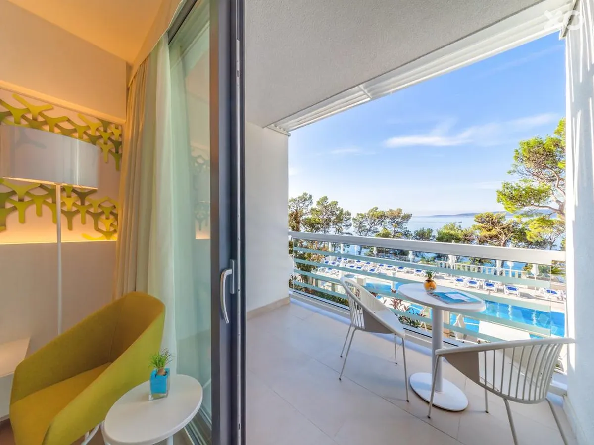 Bluesun Berulia Hotel