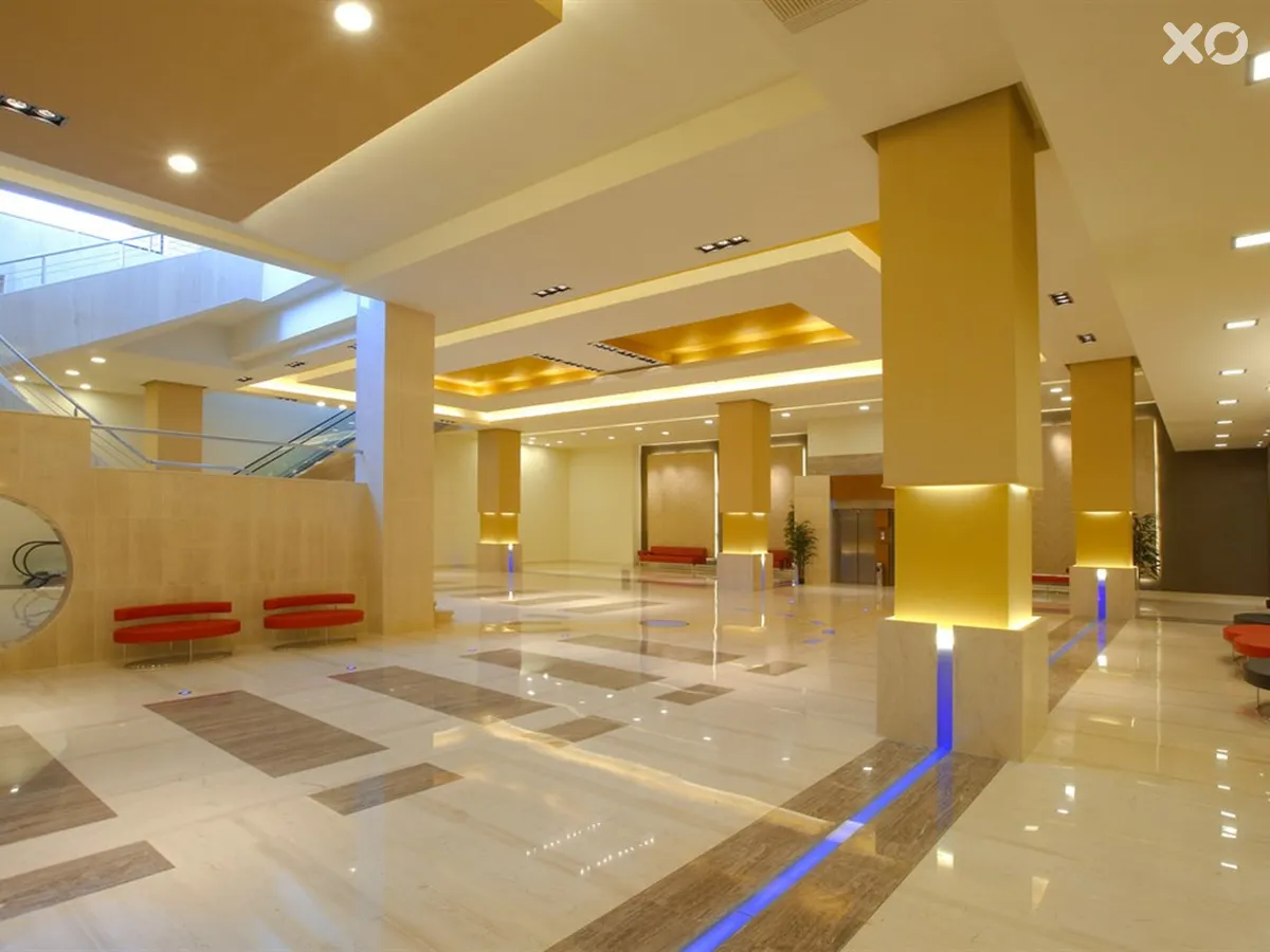 Minoa Palace Resort & Spa Hotel