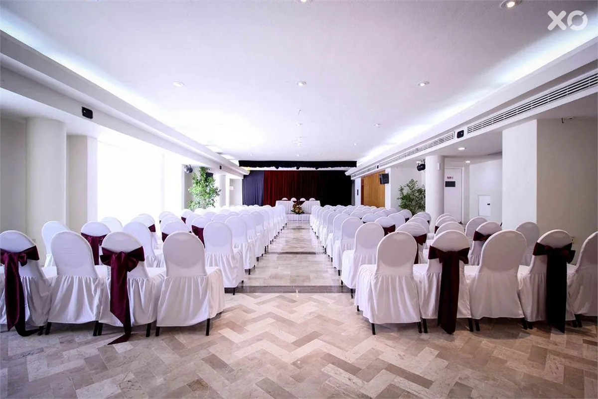 Aquamarina Beach Hotel Cancun