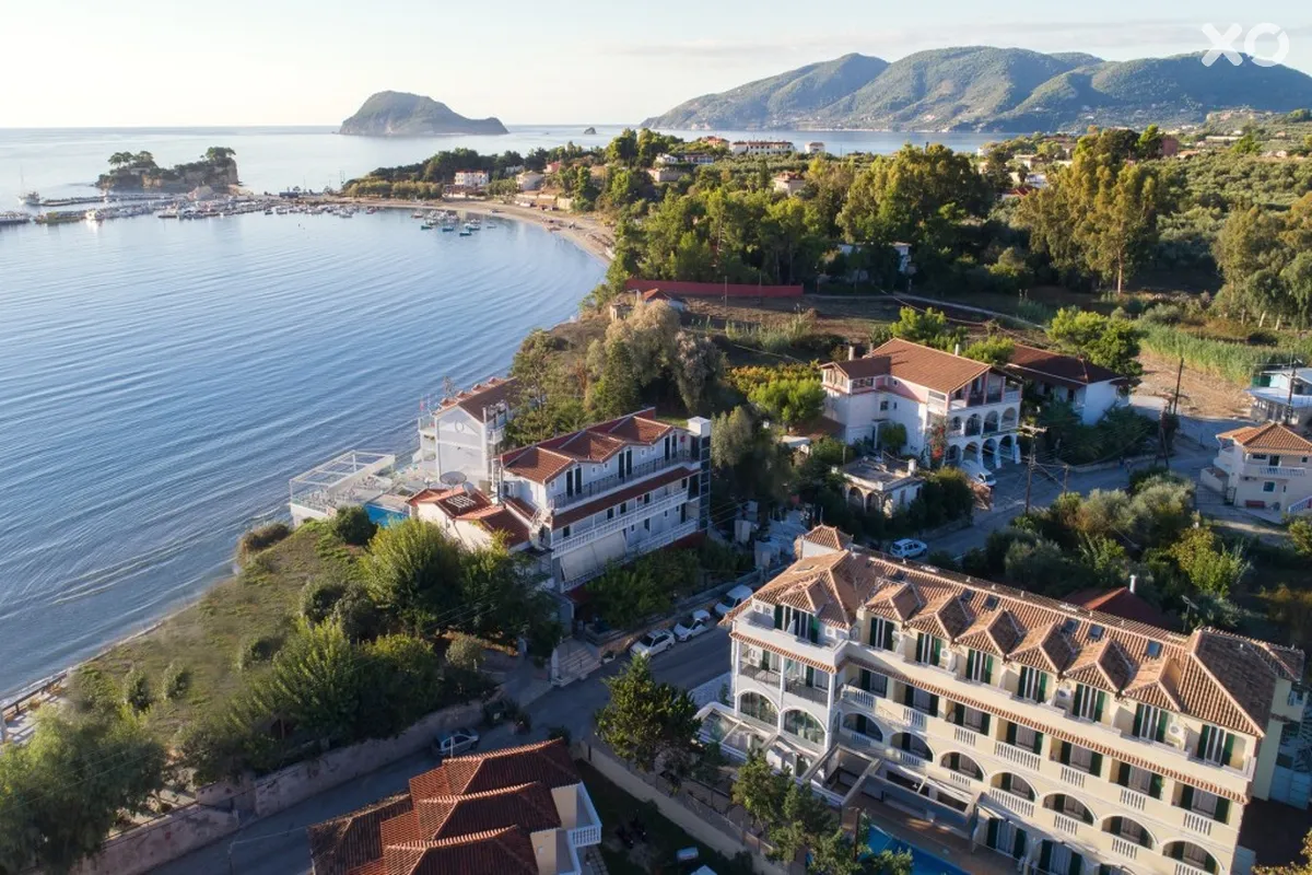 Denise Beach Hotel