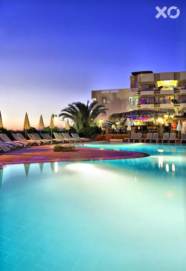 Carina Hotel