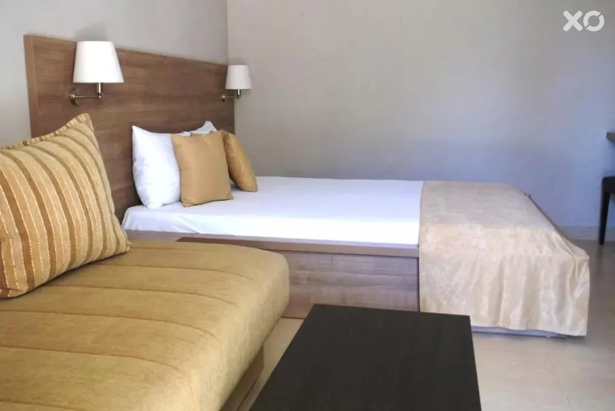 V Lux Villa