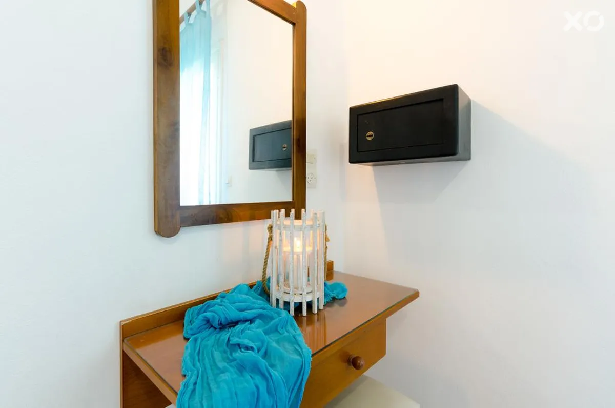 Aglaia Apartments