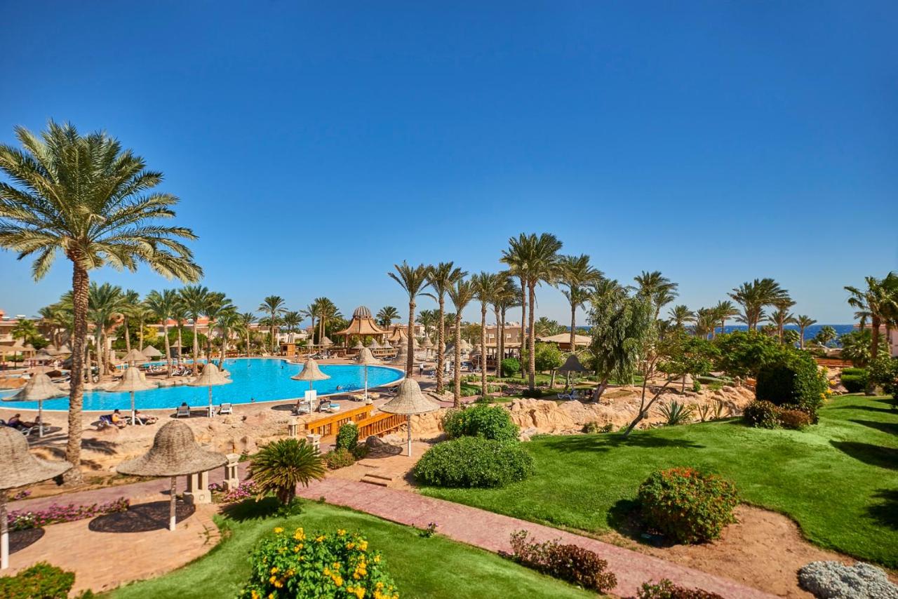 Parrotel Beach Resort