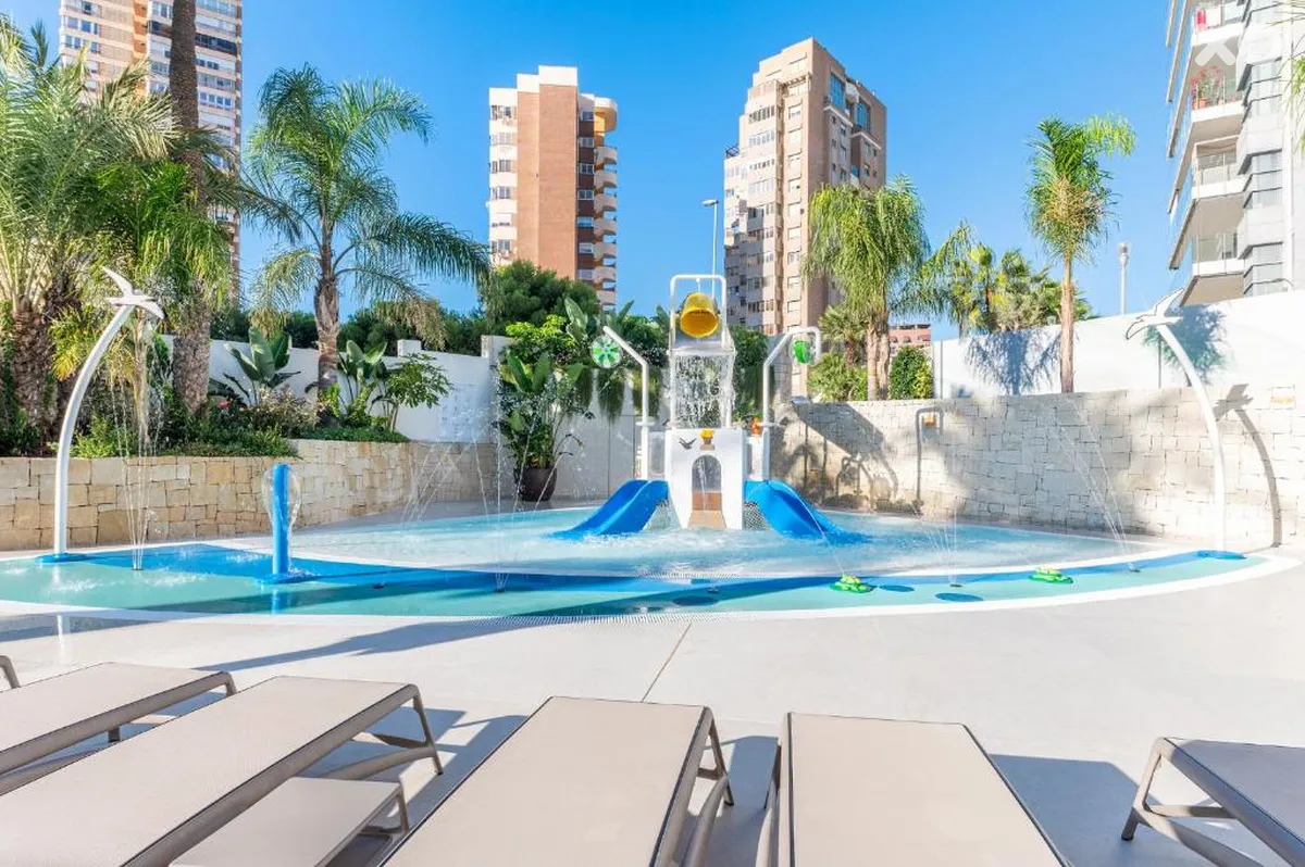 Port Alicante City & Beach