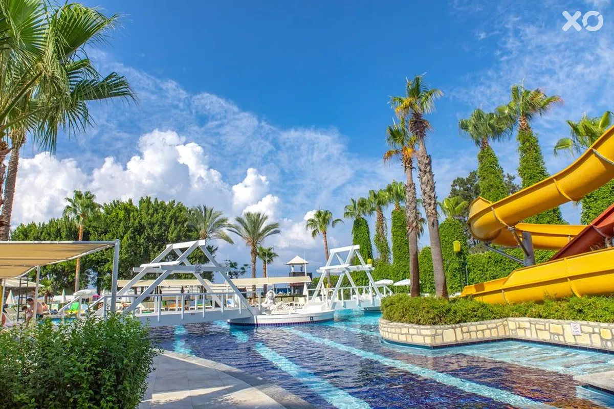 Sealife Buket Beach & Resort