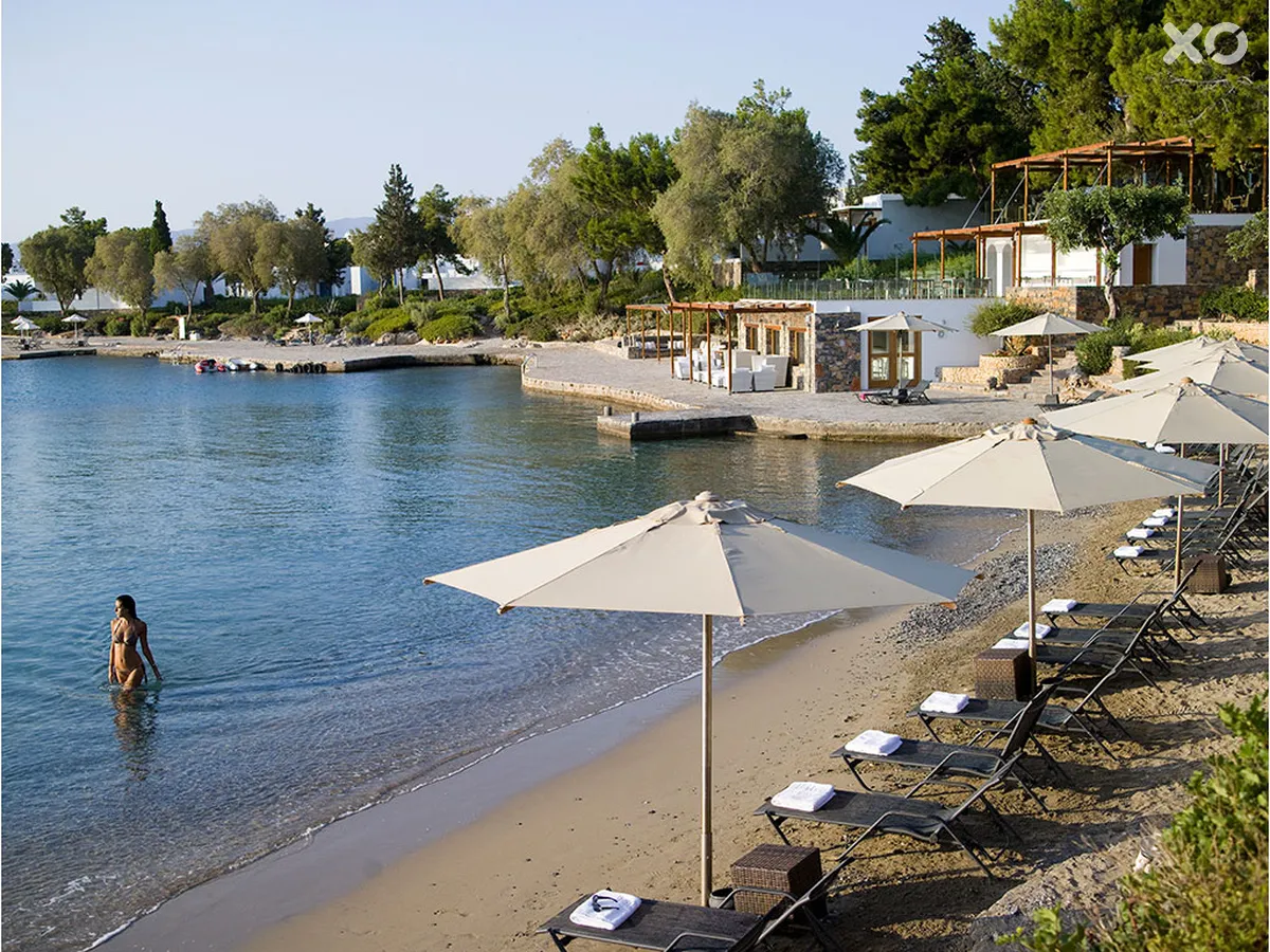 Minos Beach Art Hotel