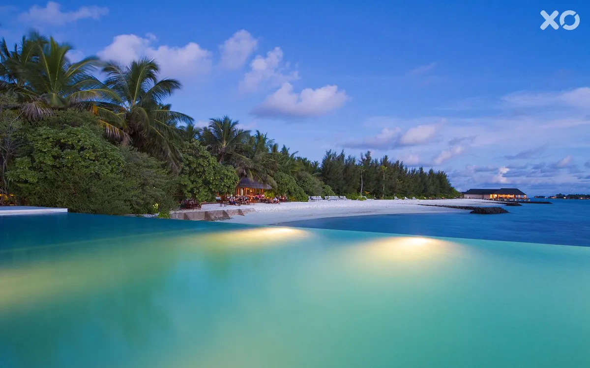 Summer Island Maldives