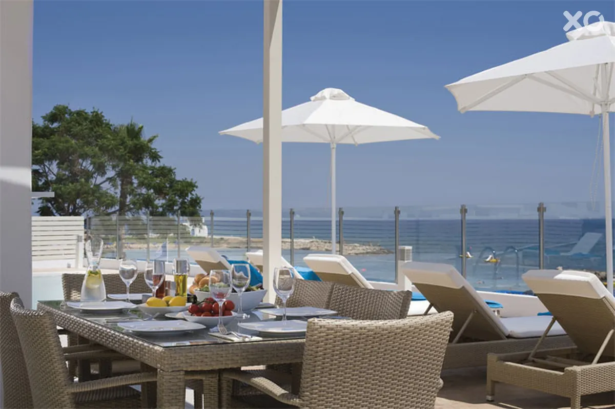 Louis Althea Kalamies Luxury Villas