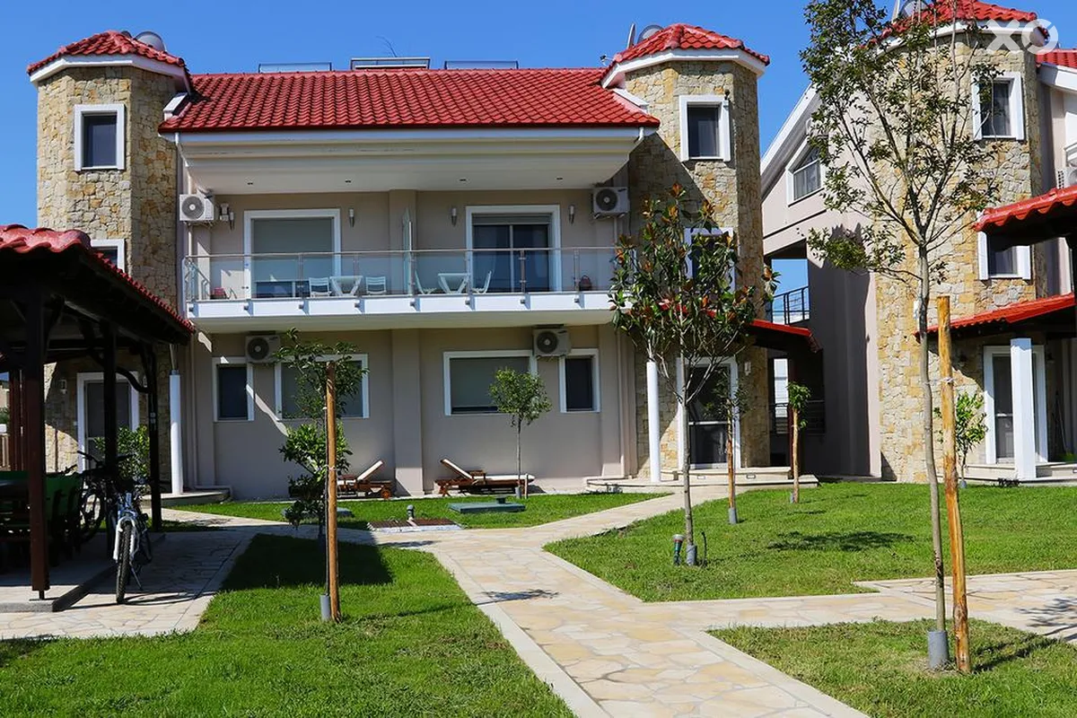 Toroni Luxury Villas