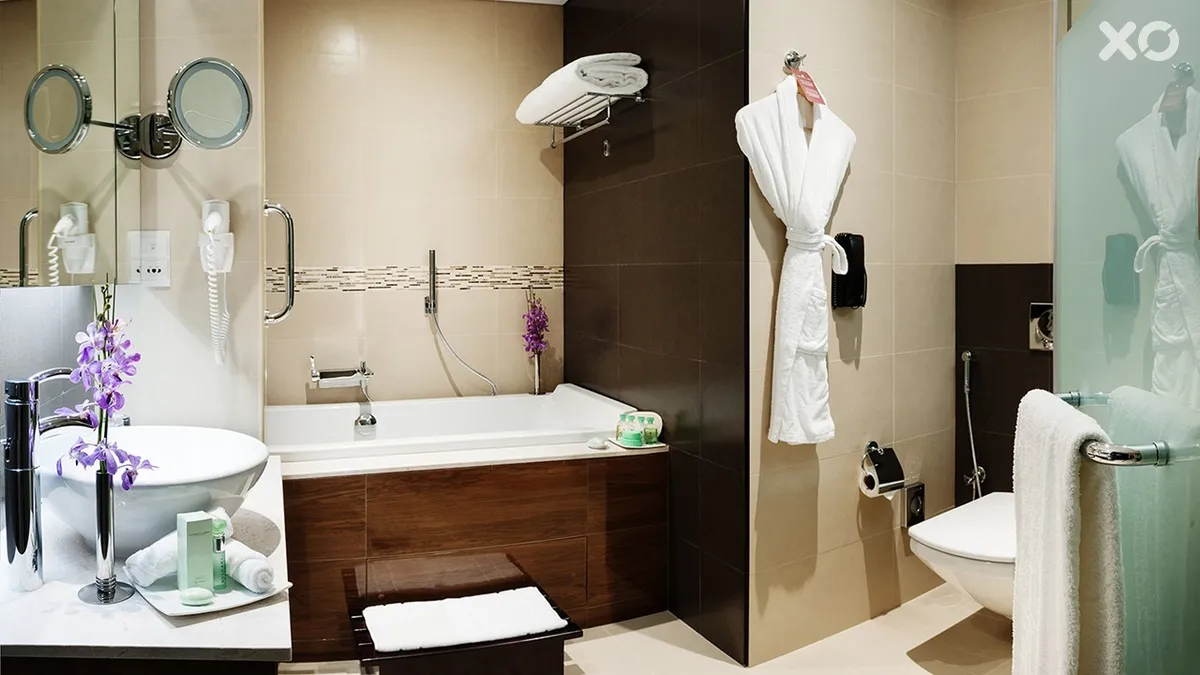 Carlton Downtown Hotel