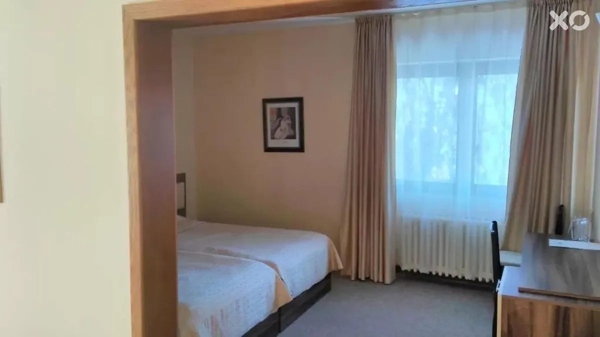 Bor Hotel