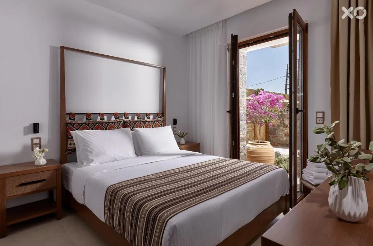 Volta Suites & Villas