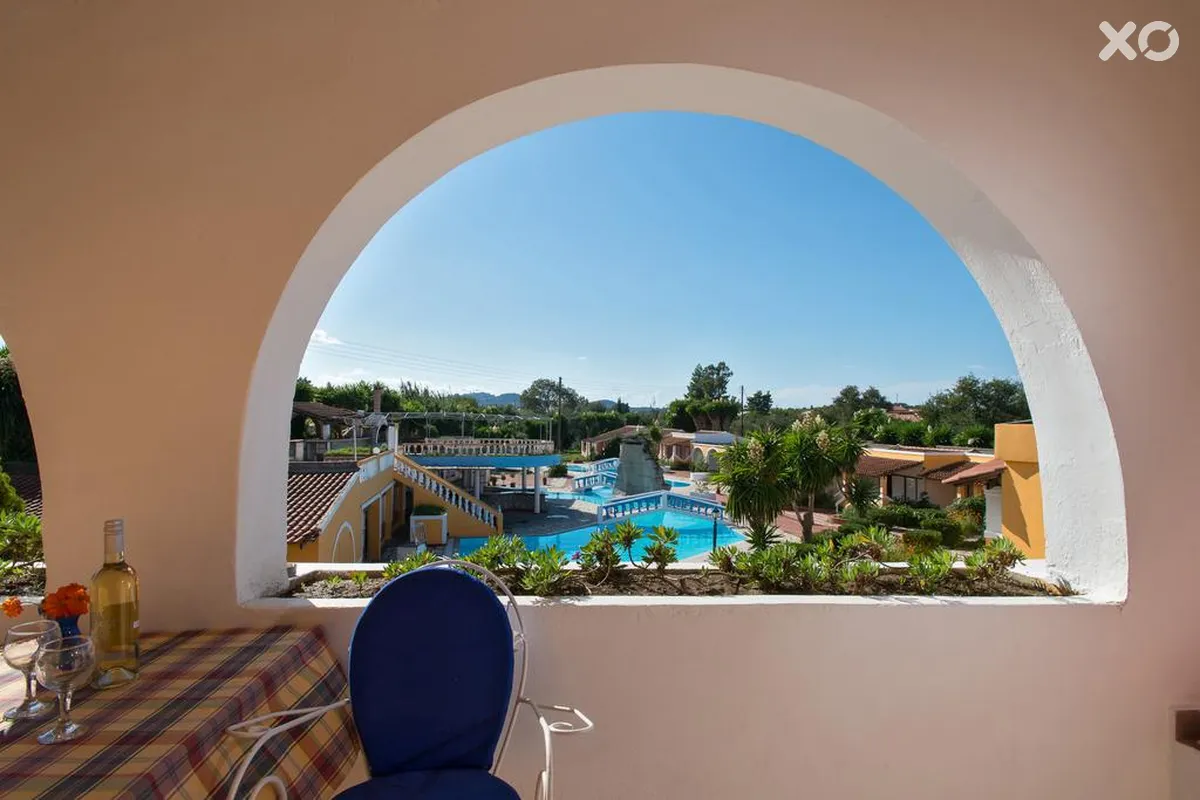 Blue Lagoon Apartments