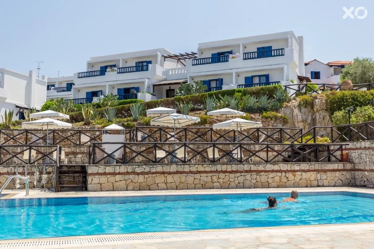 Agionissi Resort