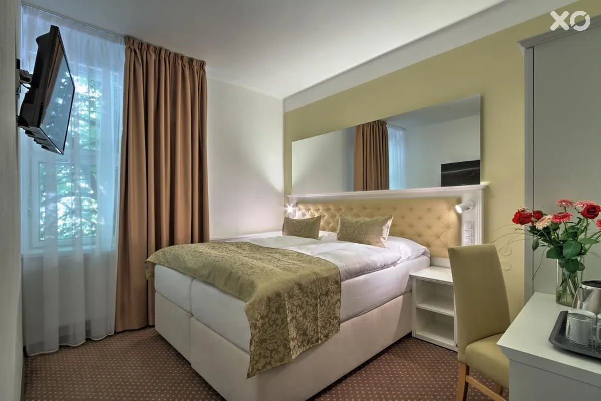 Taurus Hotel